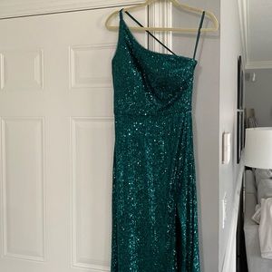 Blondie junior dress/gown